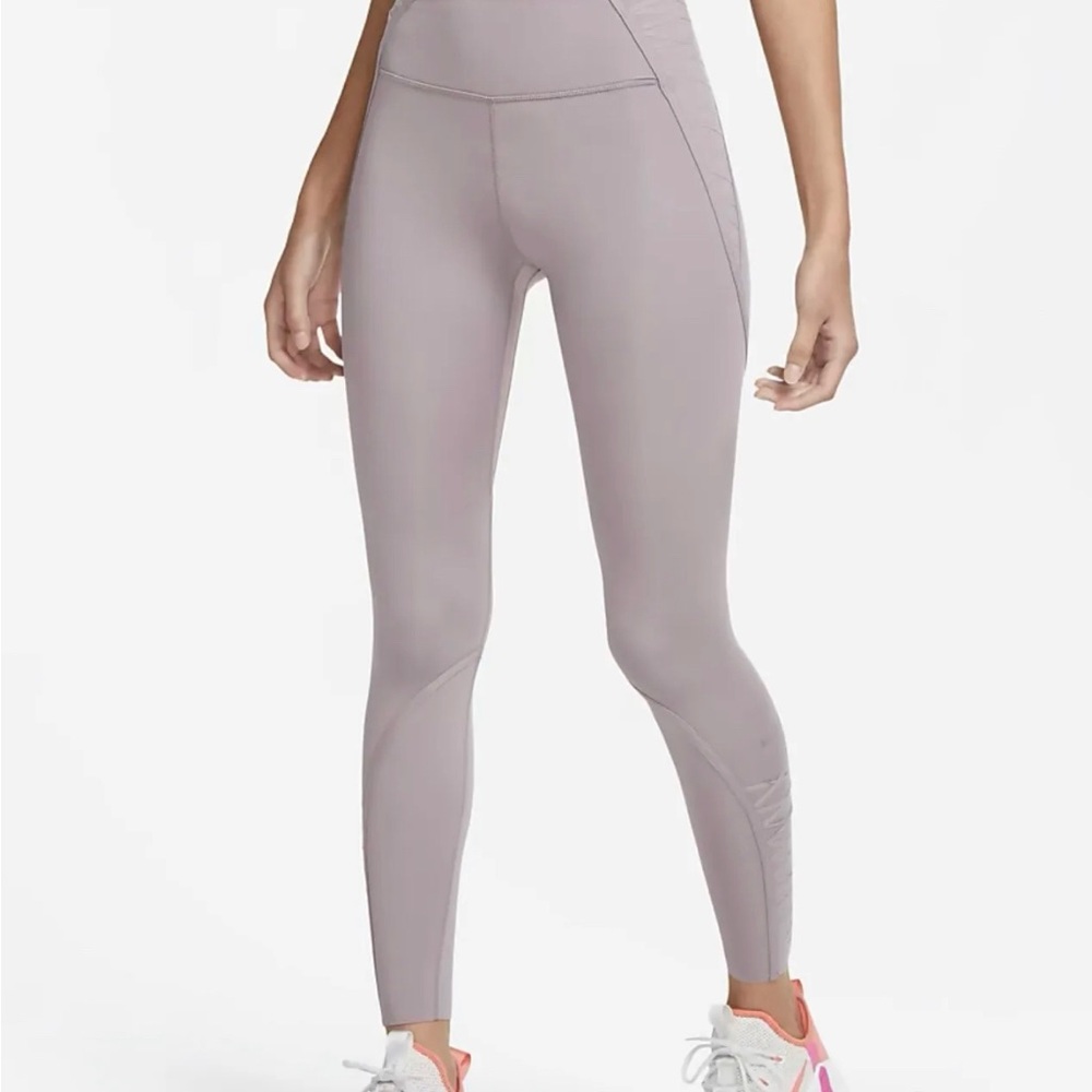 Nike Women’s One Luxe 7/8 Laced Legging Purple Smoke CZ9932-531 Size XS